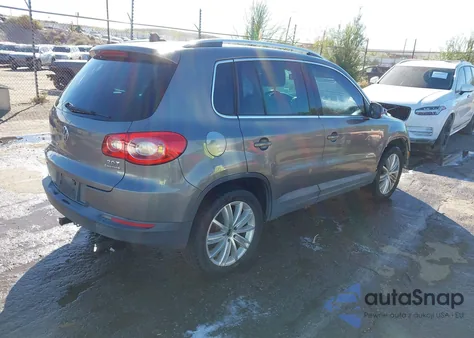 2009 Volkswagen Tiguan Sel z USA, uszkodzony, nr VIN WVGBV75N79W529331